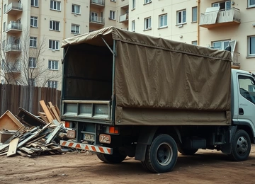 Вывоз мусора с чердака в Тихвине от ПроМусор: очистка и уборка, цена от 2677 руб., срочно